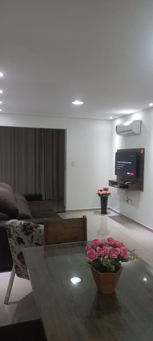 Apartamentos Ed London, Na Av Principal A Poucos Passos Das Termas Piratuba Exteriér fotografie